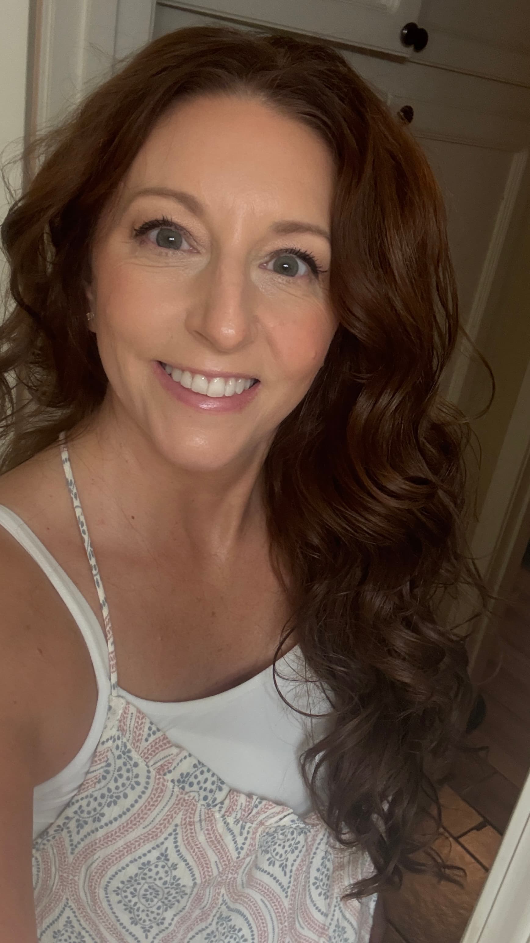 Angela Jeanne Rose Heart UGC Creator